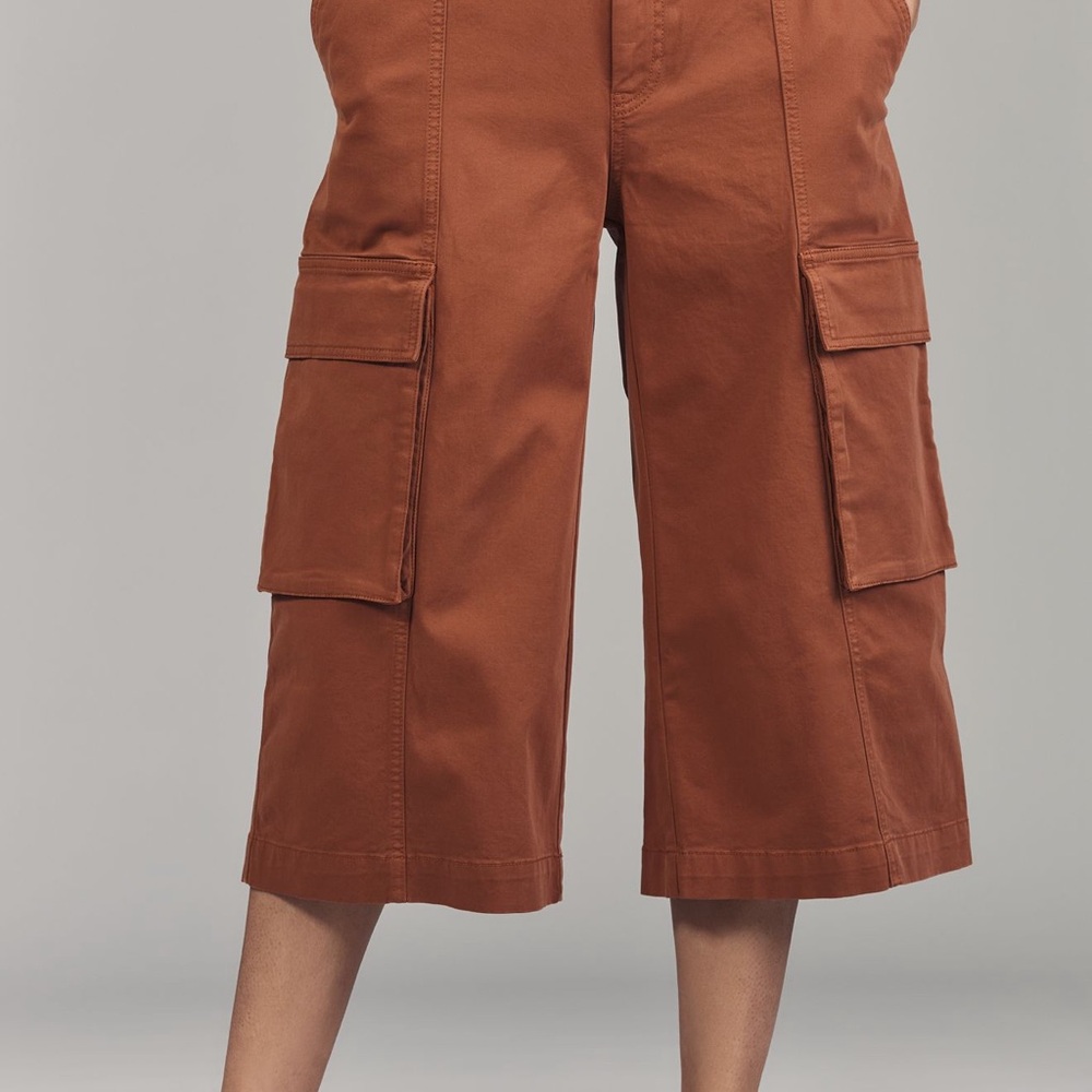 Anthropologie Maeve cargo long Bermuda shorts